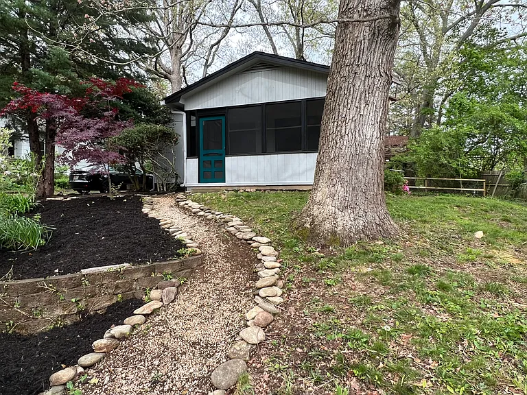6 Trotter Pl — Photo 5