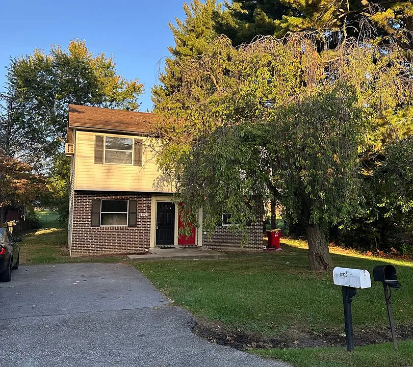 13926-13928 Maugansville Road