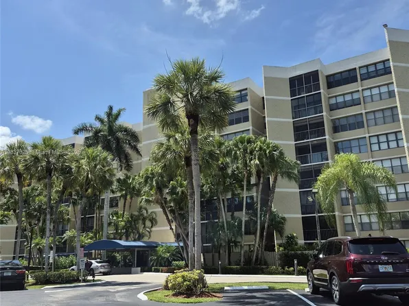 16300 Golf Club Rd APT 412, Weston, FL 33326