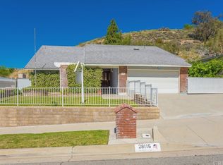 28115 Foxlane Dr, Santa Clarita, CA 91351