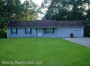 101 Wildwood Ct, Hubert, NC 28539