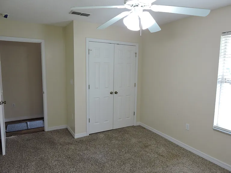 178 Cabana Way — Photo 3