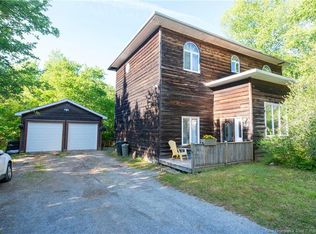 13 Iona Ave, Rothesay, NB E2E 3H6
