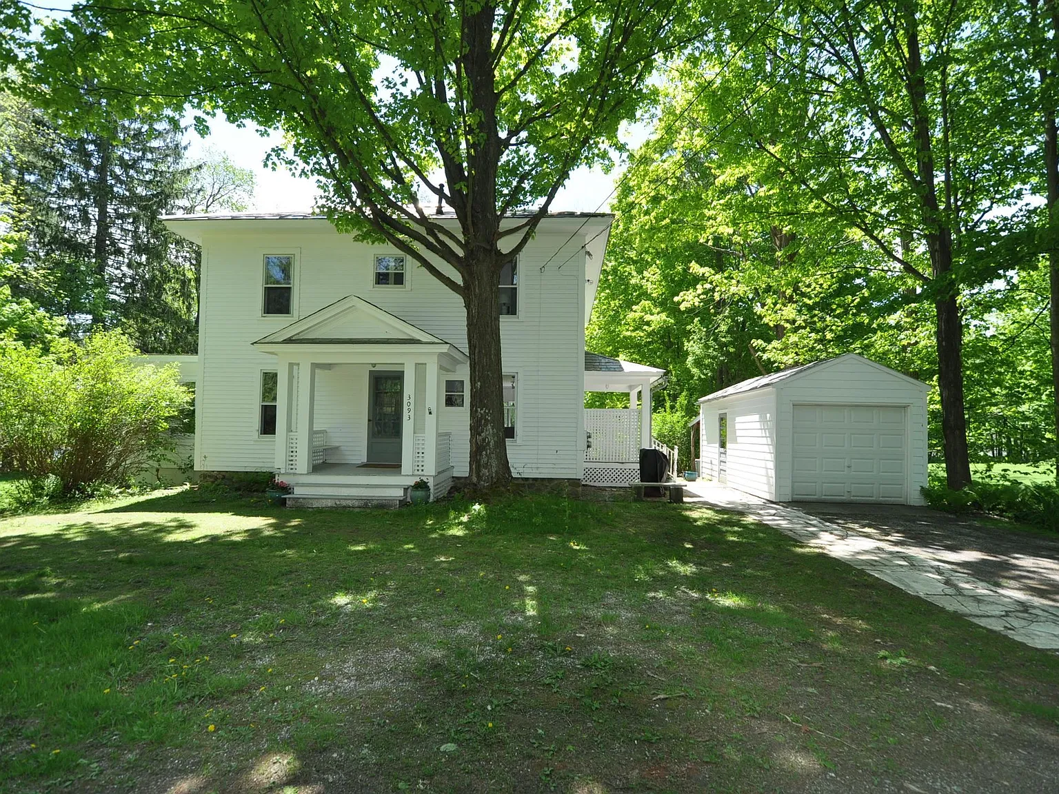3 bed, 3.0 bath, 1980 sqft, $7,500 — Photo 1