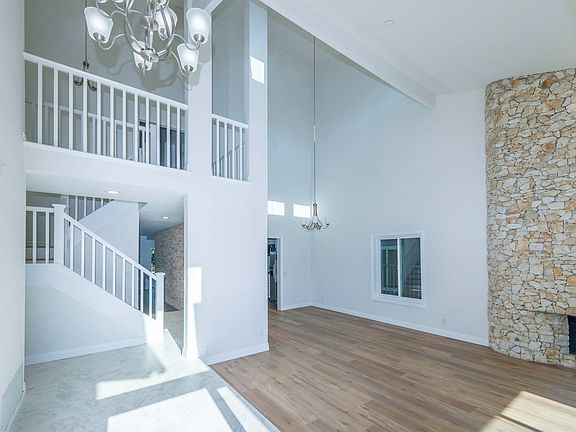 Entrance Foyer, Living room & dining area