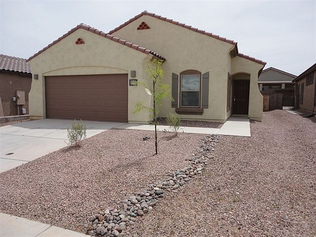 1st image of 797 W Calle Valenciana