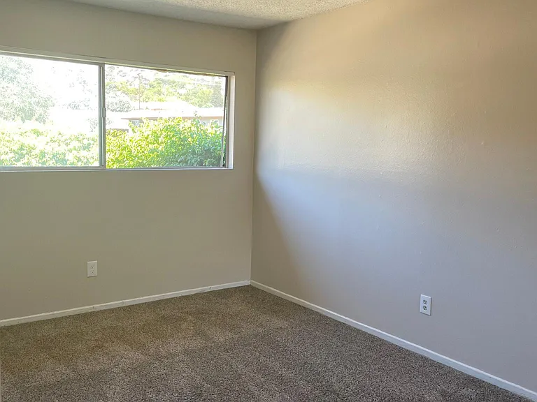 1331 N San Gabriel Ave #12 — Photo 10