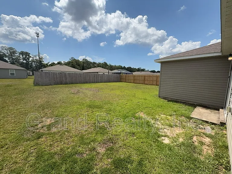 4360 Jitterbug St — Photo 27