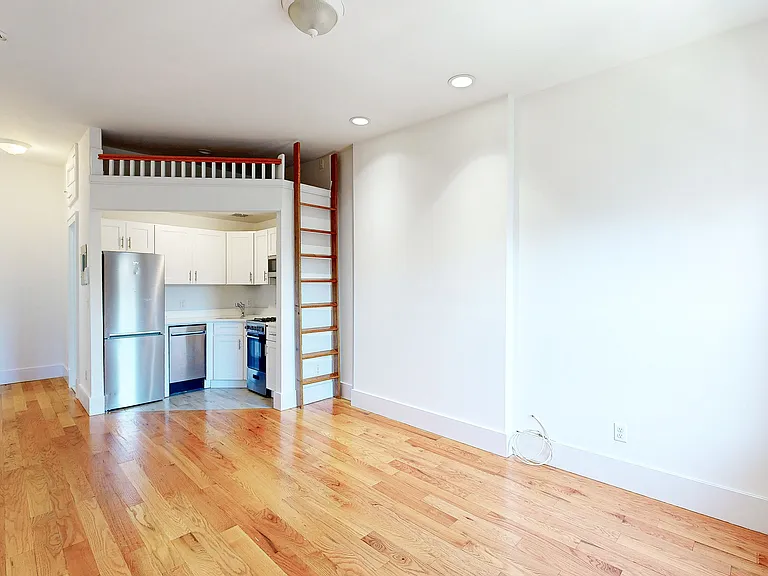 143 W 74th St #5B — Photo 8
