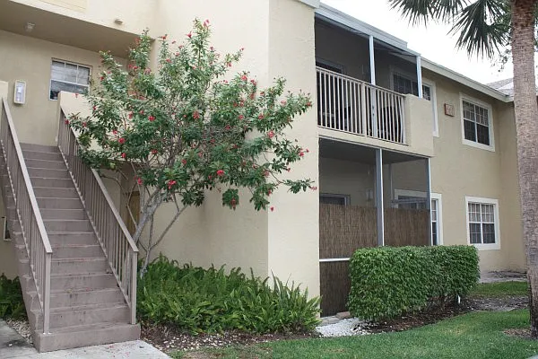 661 Cypress Lake Blvd #I20 — Photo 18