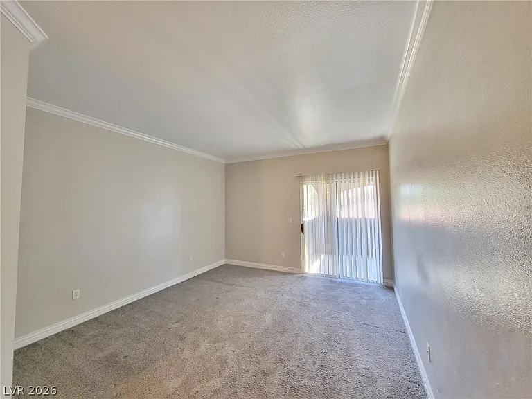 5525 W Flamingo Rd #2040 — Photo 11