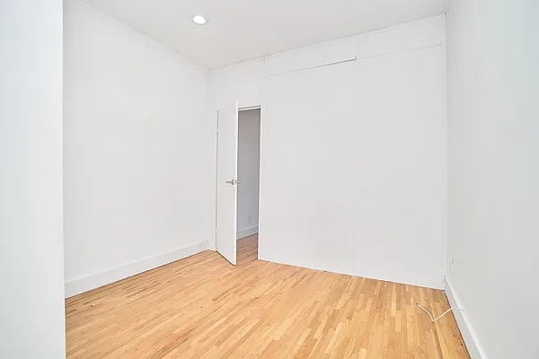 Rented by Living New York | media 22