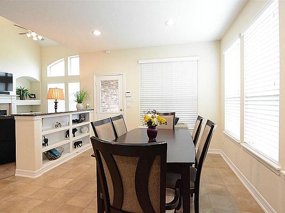 5th image of 26310 Prairie School Ln