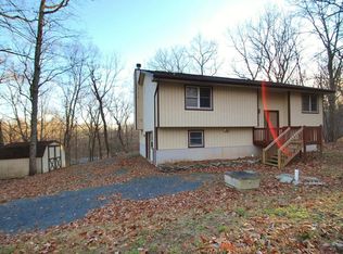 223 Timber Dr, East Stroudsburg, PA 18302