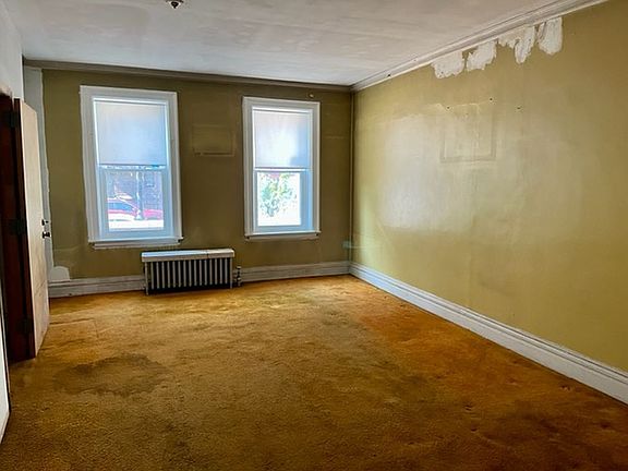 4th image of 2216 Newkirk Ave