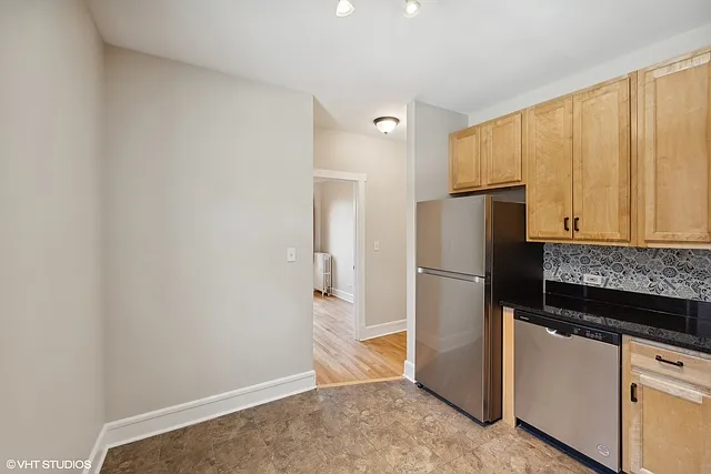 70 Pine Ave #1A — Photo 8