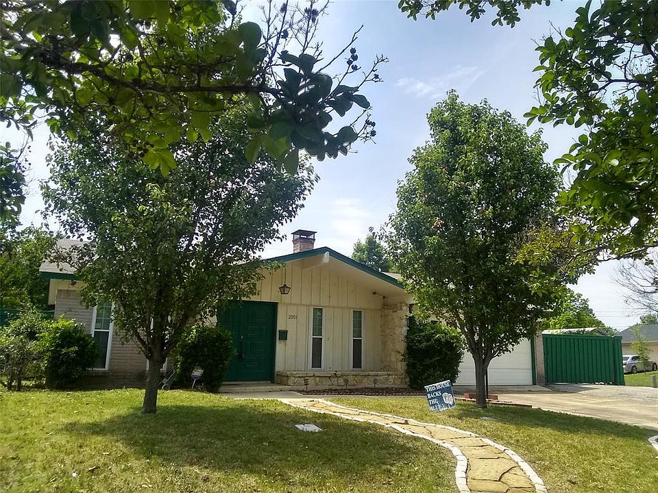 1st image of 2001 Black Jack Dr