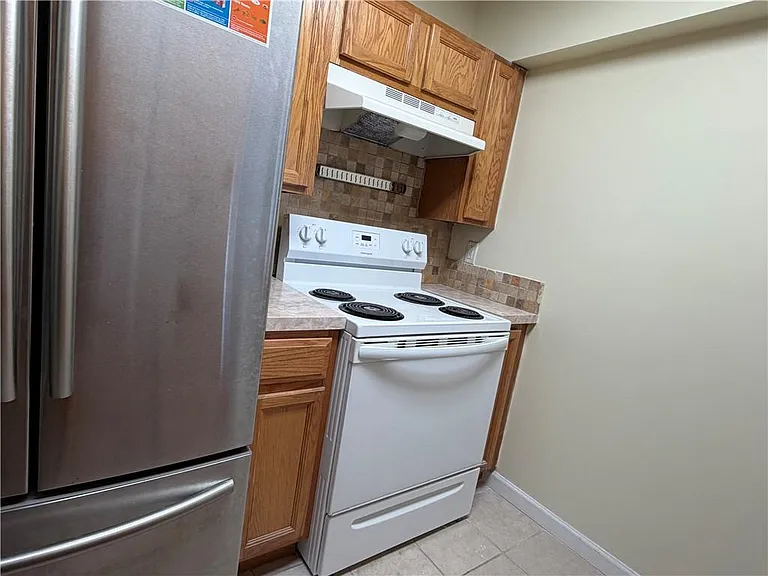 7914 Rockaway Beach Blvd #7C — Photo 7