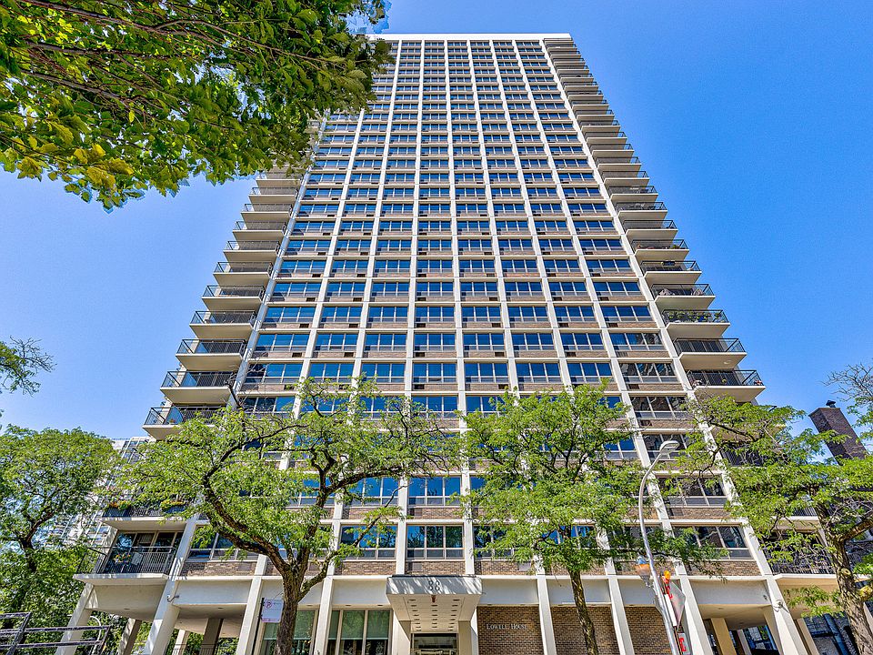 1st image of 88 W Schiller St APT 2602
