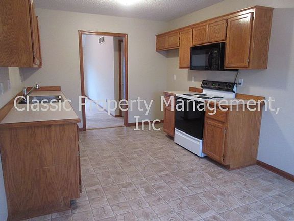 5th image of 1416 Galway Ct