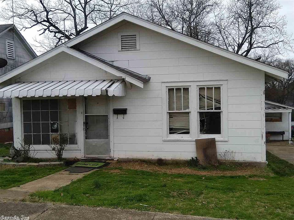 2nd image of 716 N Main St #B