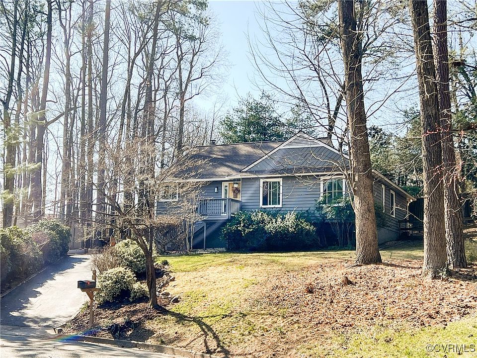1st image of 9403 Sir Barry Dr