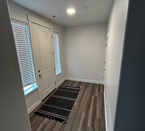 4th image of 3722 W 1440 N #101