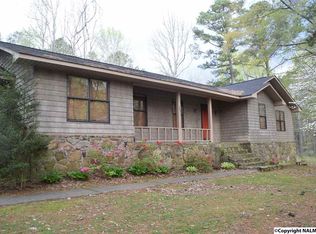 171 Phyllis Dr, Gadsden, AL 35901