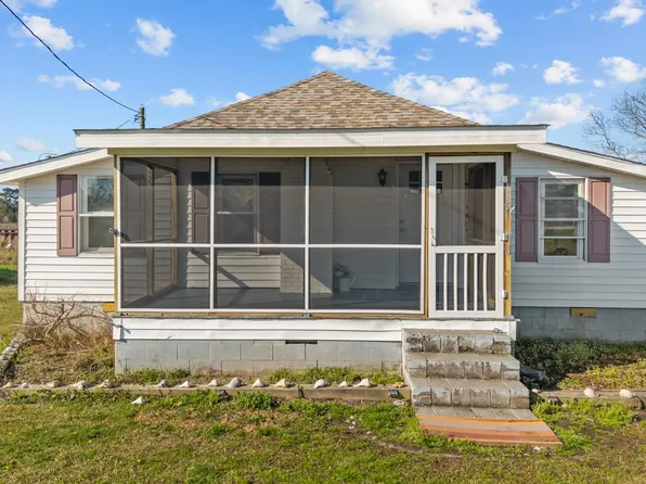 115 Highway 45, Washington, NC 27889