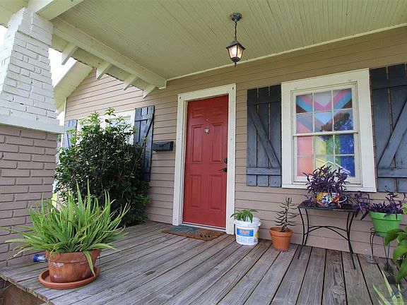 4th image of 1102 Lafourche Dr
