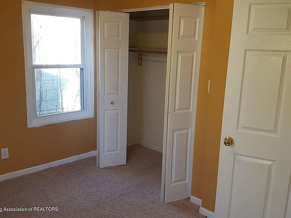 2nd image of 2819 Greenbelt Dr