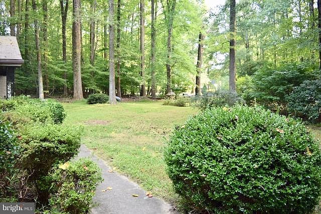 2nd image of 4411 Estate Dr