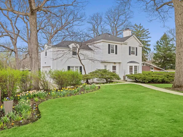 1177 Wade St, Highland Park, IL 60035