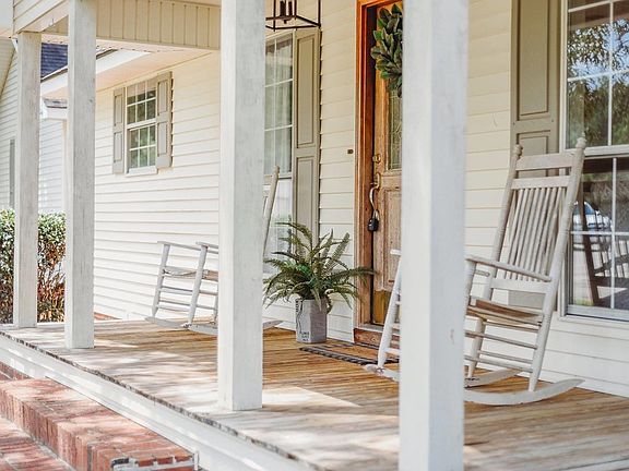5th image of 21 Long Leaf Ln