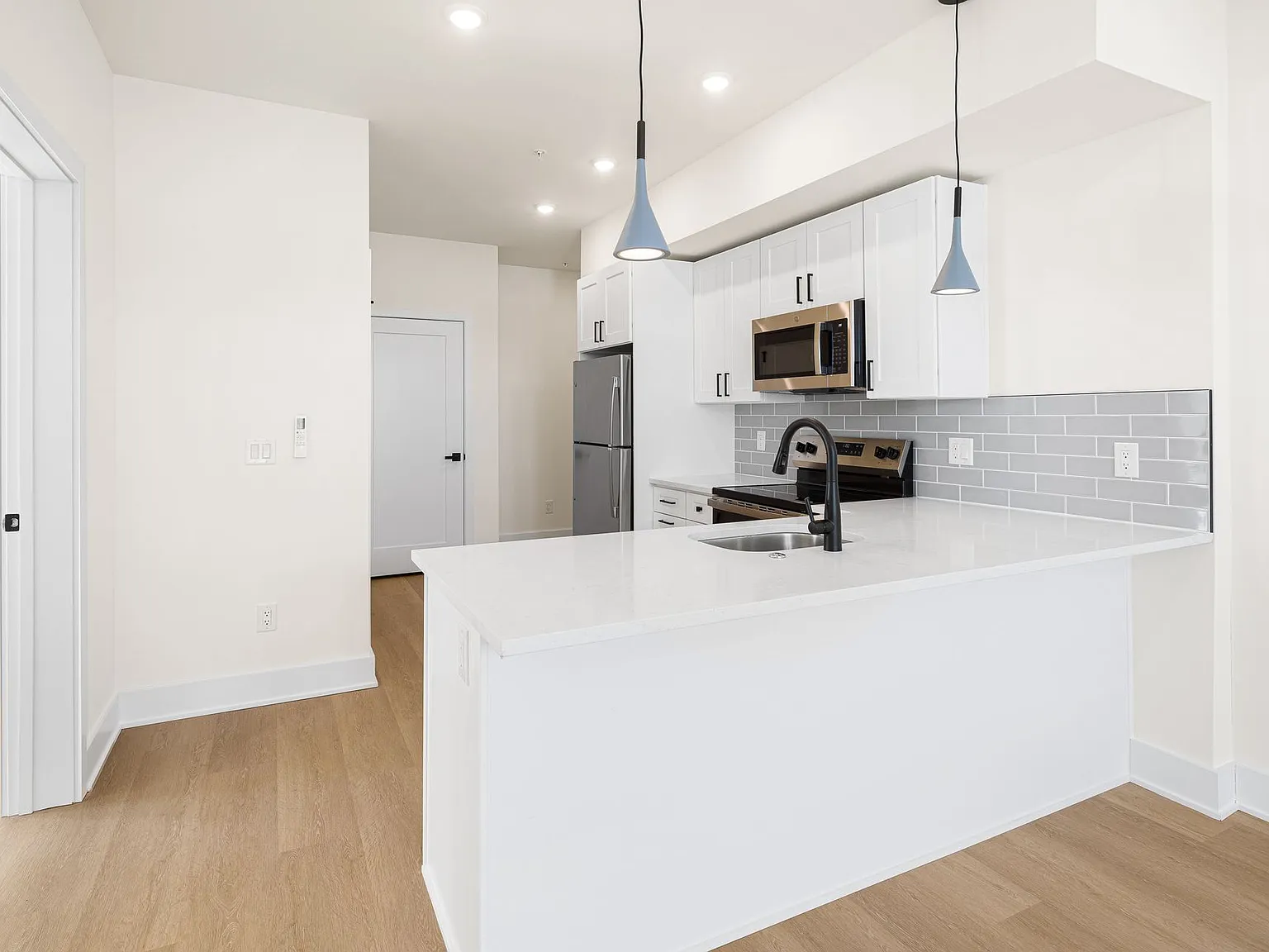 Welcome to Residence at North Park One — Photo 4