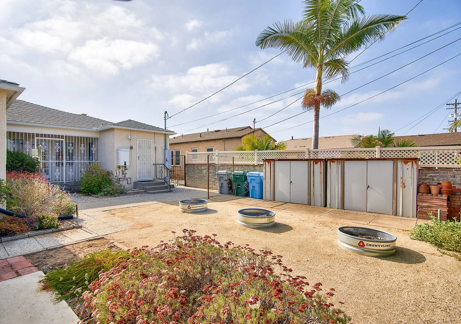 3BR Home with Large Backyard Near SDSU — Photo 2