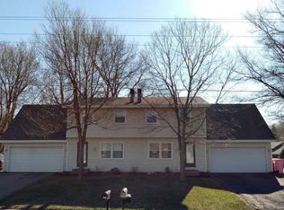 14150 Garden View Dr, Apple Valley, MN 55124