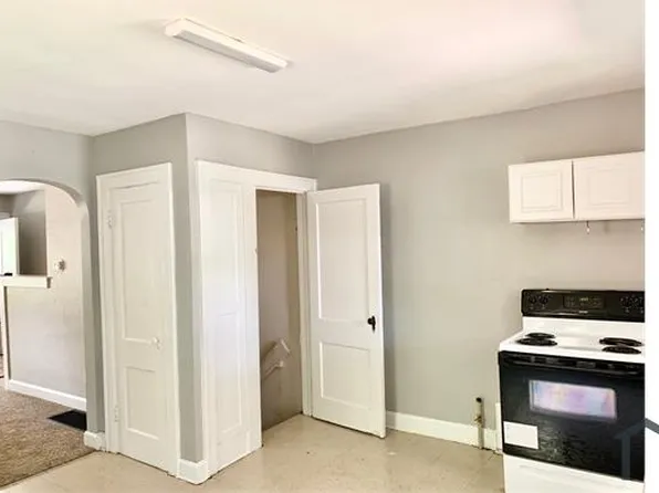 1911 E 34th St #1911, Lorain, OH 44055