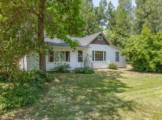 4264 Hilsinger Rd, Phoenix, OR 97535
