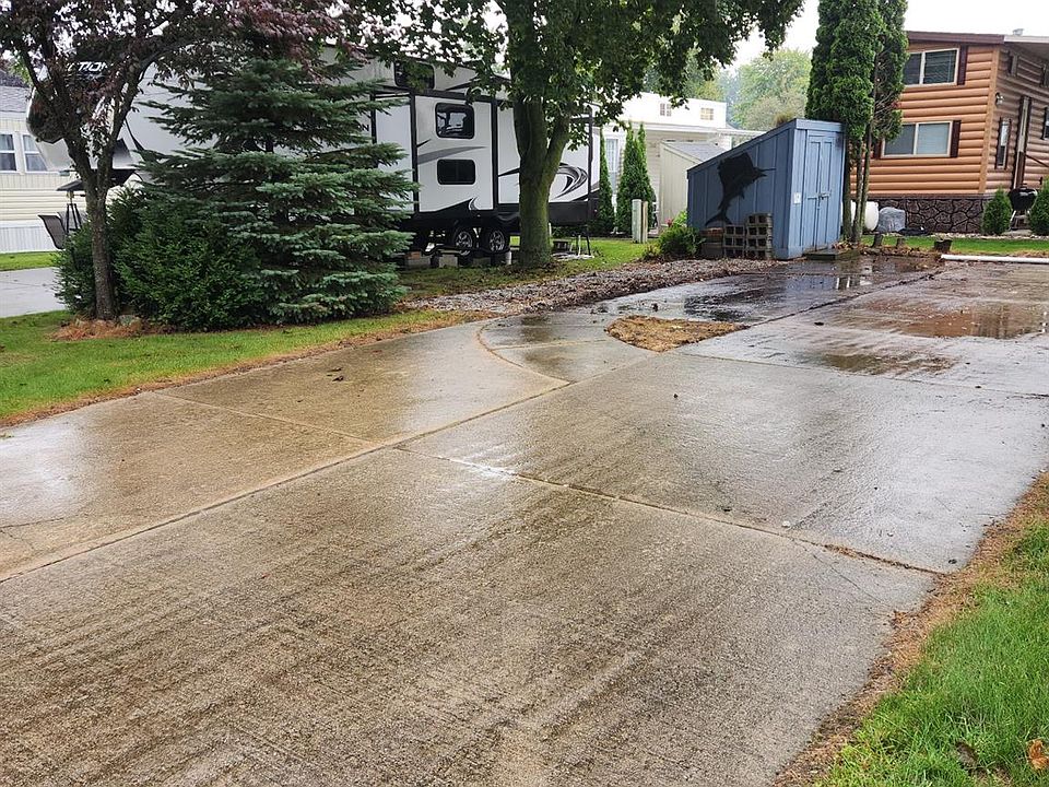 1st image of 5236 Fredricksburg Ln