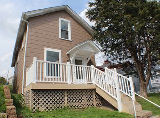 2118 E 12th St, Davenport, IA 52803