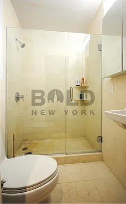 Rented by Bold New York | media 23