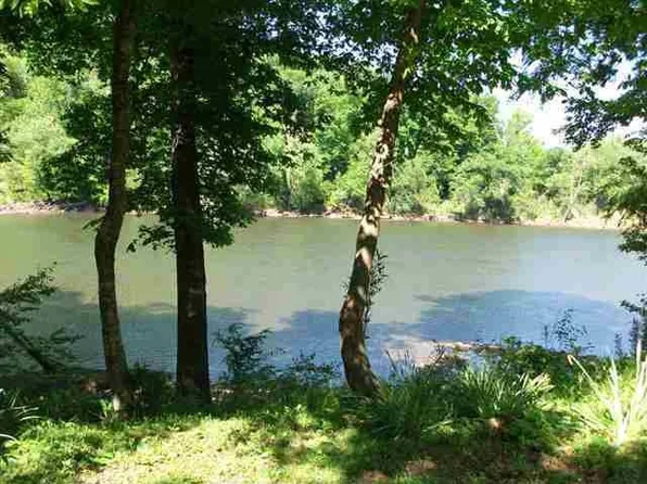 1503 Riverview Dr, Malvern, AR 72104