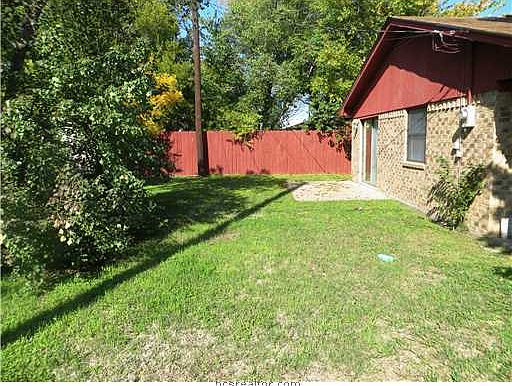 2nd image of 1225 Bittle Ln
