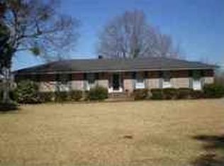 703 Oliver St, Marion, SC 29571