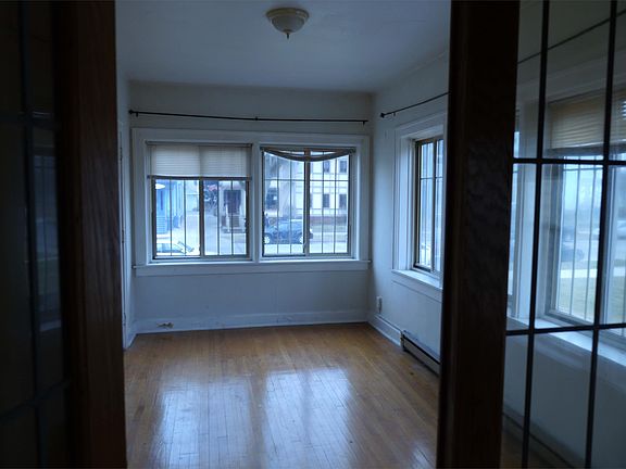 Bedroom of similar unit