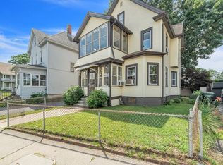 178 Dickinson St, Springfield, MA 01108