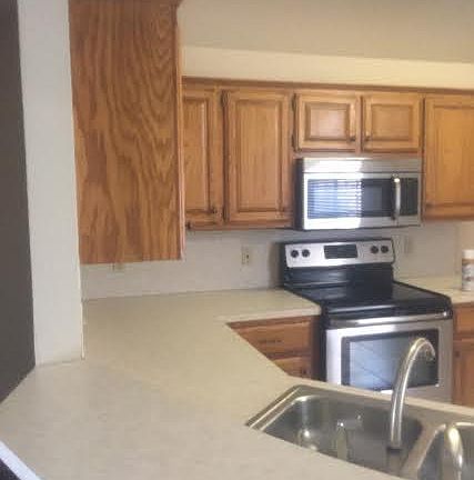 3rd image of 508 NW 172nd Pl