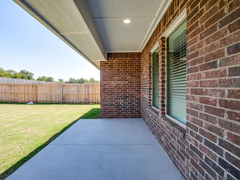 3903 Lleyton Dr — Photo 24