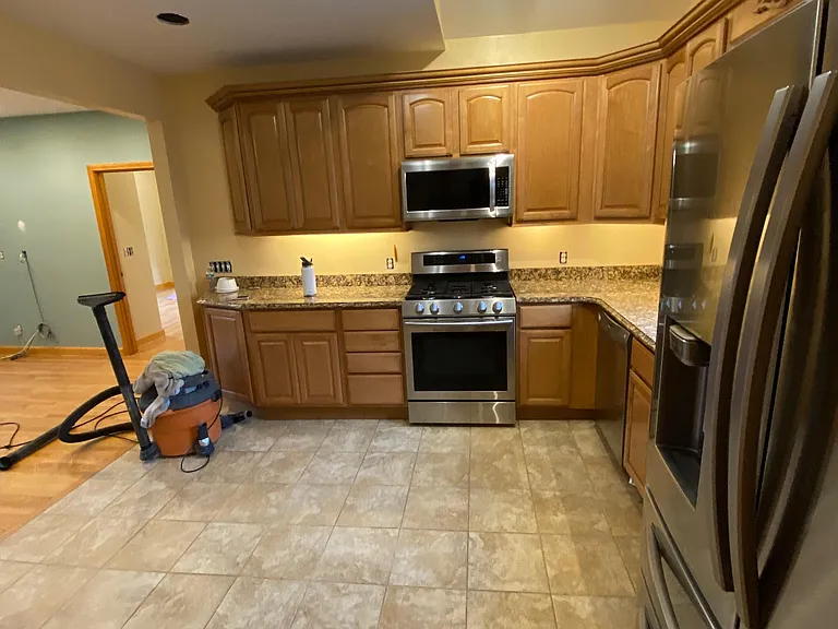 33 Springfield St — Photo 12